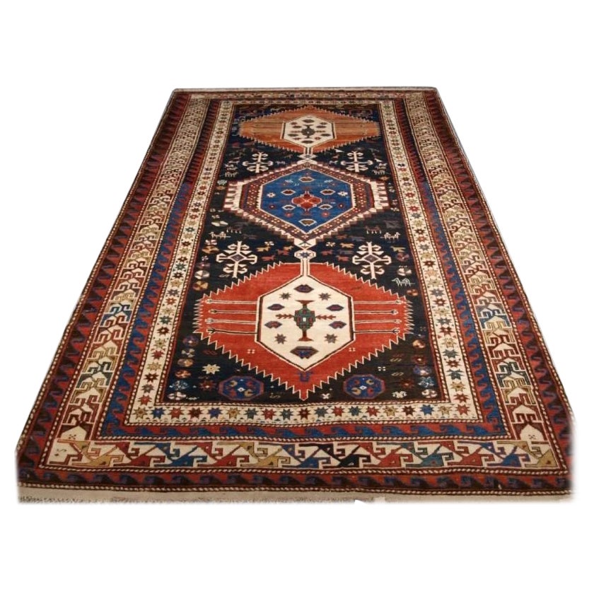 Antique Caucasian Shirvan Medallion Rug of Large Size, circa 1890 For Sale