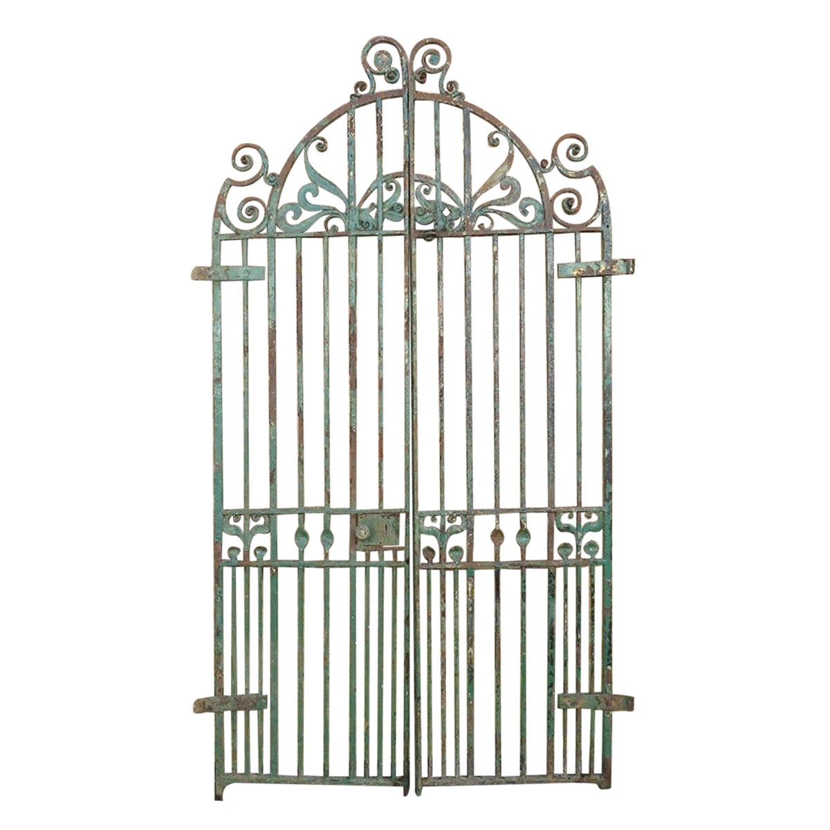 An exceptional period pair of Arts & Crafts hand hammered & wrought iron gates For Sale