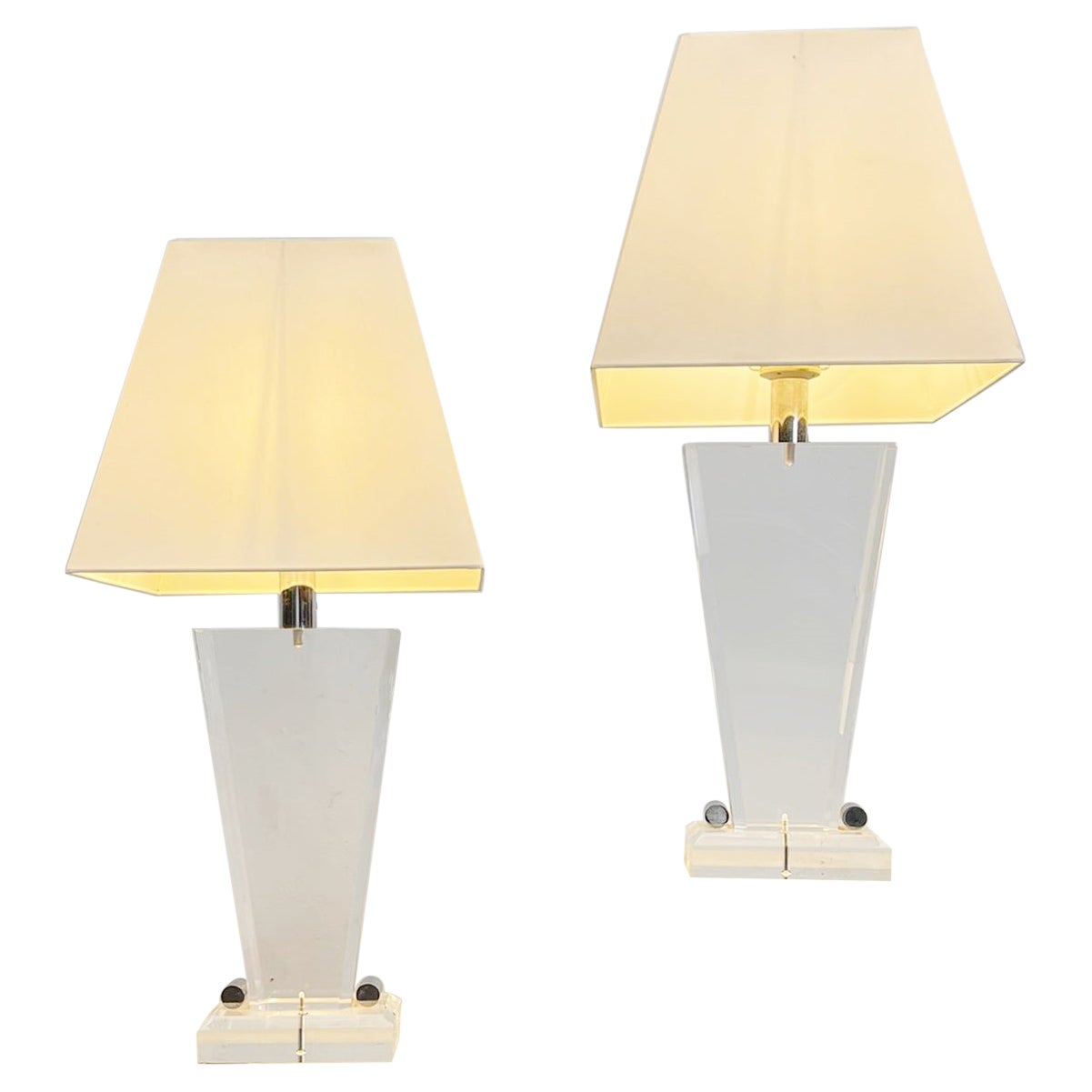 Pair of Mid-Century Plexiglass Table Lamp with Lampshade, Italy 1970s