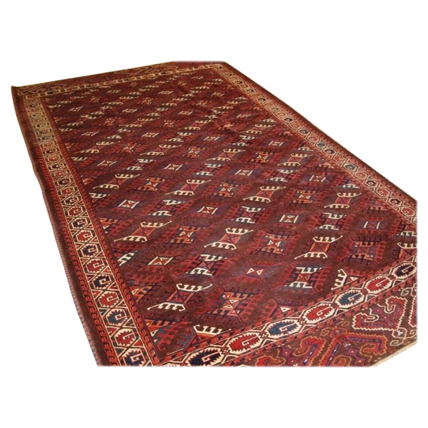 Antique Yomut Turkmen Main Carpet with 'Dyrnak’ Gul Design, circa 1890 For Sale