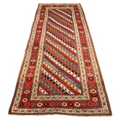 Tapis long ou tapis de couloir caucasien ancien Kazak Gendje, vers 1880