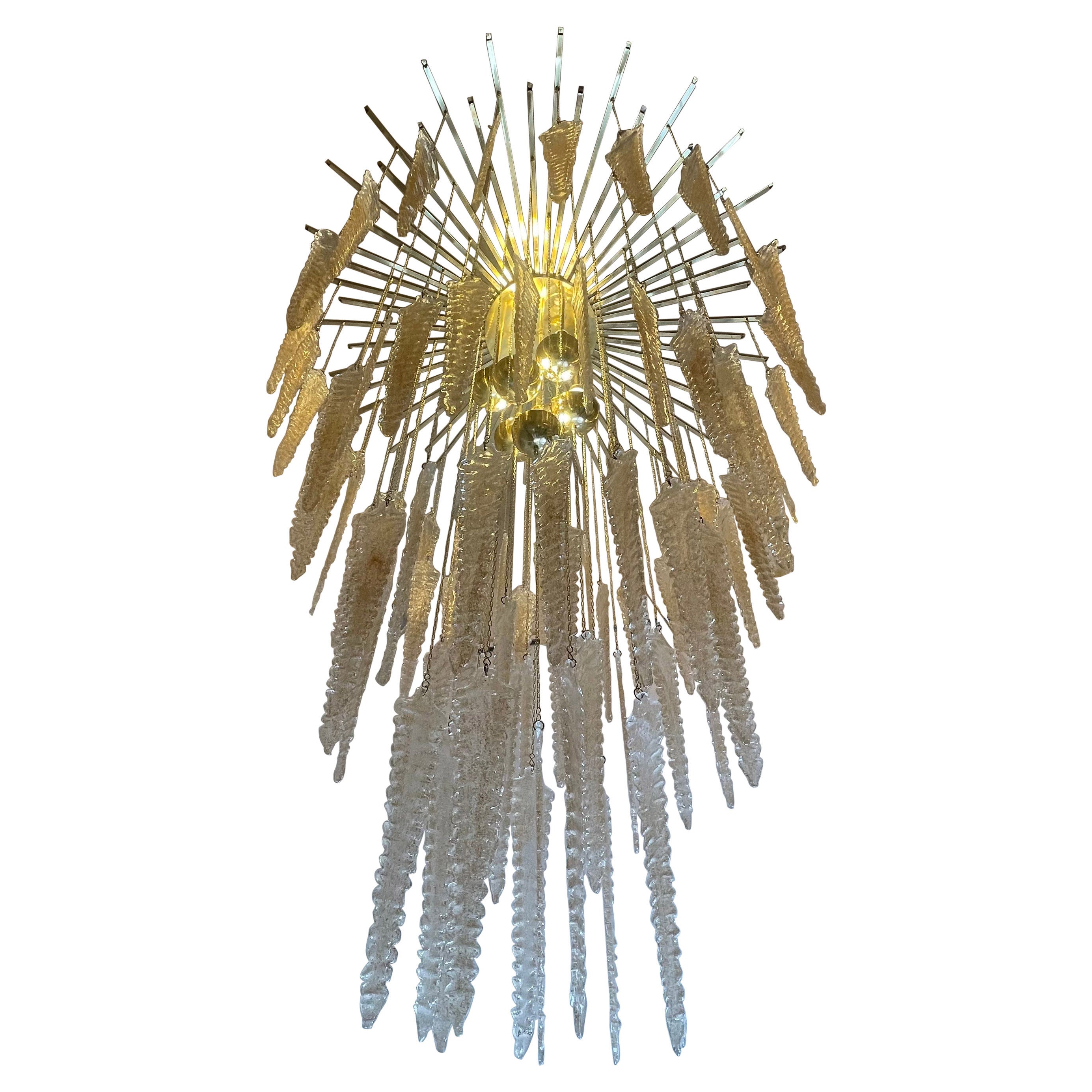Lustre à cascade en laiton et verre d'art de Murano pailleté de la fin du XXe siècle
