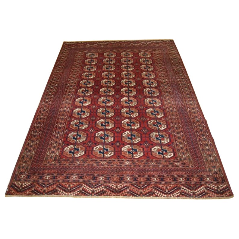 Antique Tekke Turkmen Rug of Traditional Design and Excellent Color