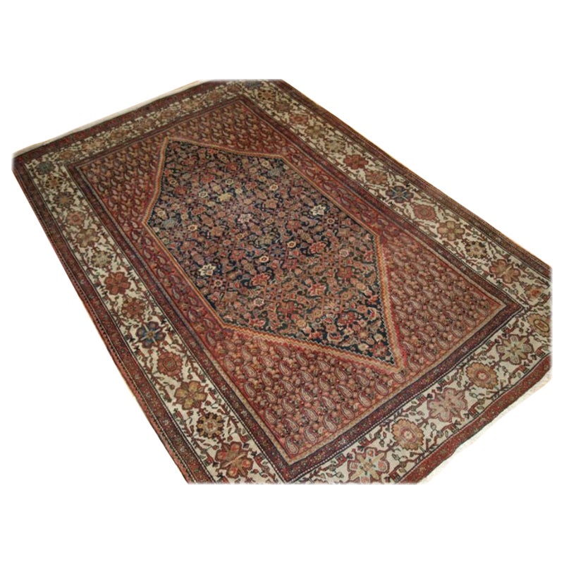 Antique Sarouk Rug with Central Medallion For Sale