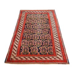 Tapis kurde ancien avec tout le design Boteh