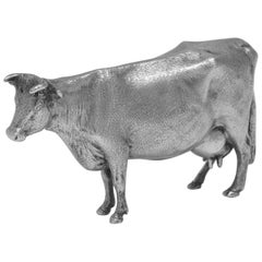 Vintage Sterling Silver Model of a Cow, London 1973, 7 Troy Ounces