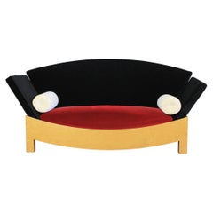 Divano Hans Hollein Mitzi in Pioppo e Tessuto di Lana di Poltronova 1981