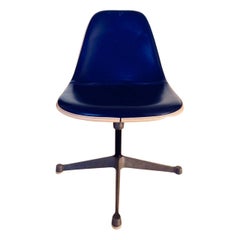 Used Eames for Herman Miller Swivel Chair