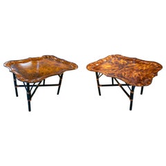 Paire de tables des années 1970 avec plateau en métal et support en bambou peint à la main