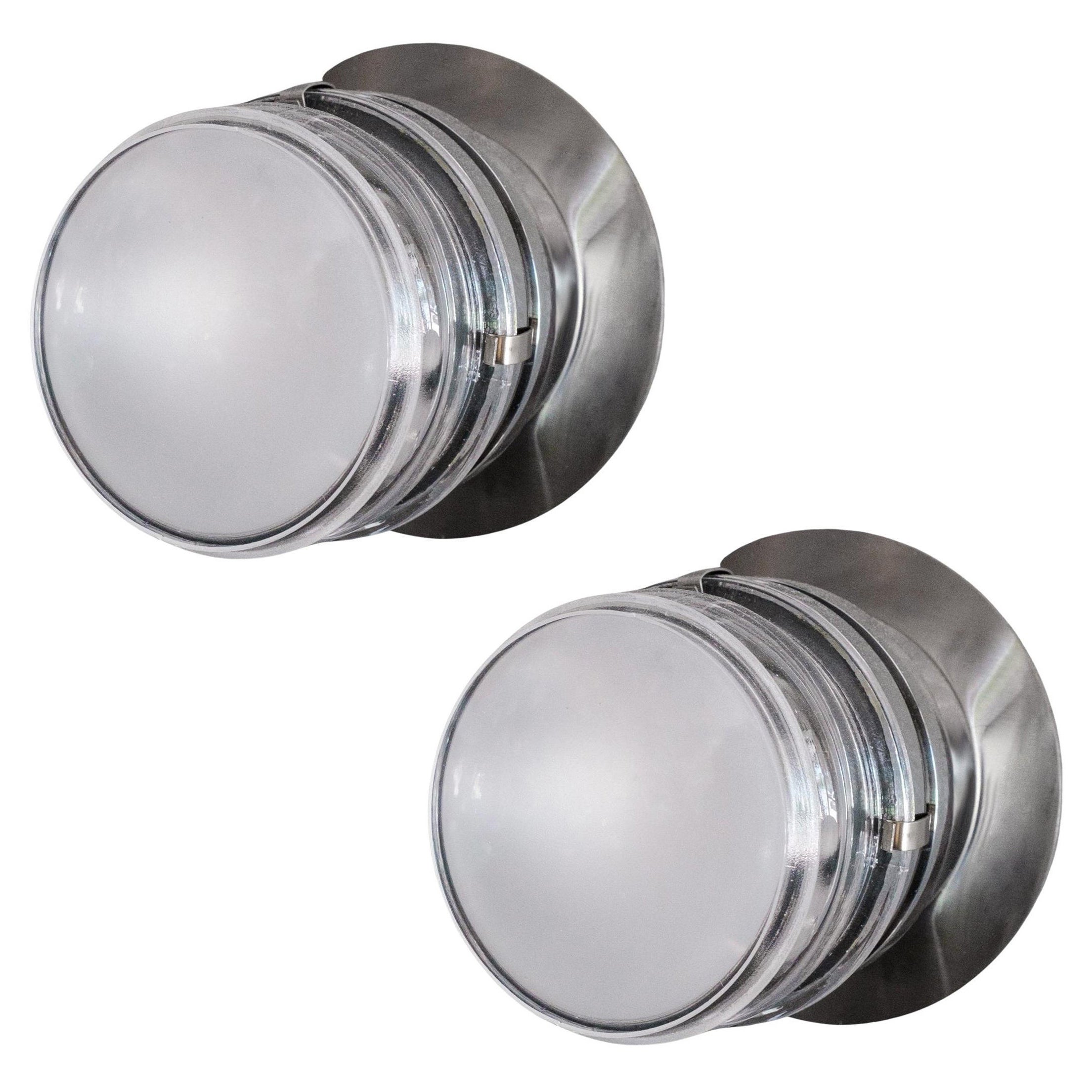 Pair of Joe Colombo 'Fresnel' Wall Lamps in Chrome for Oluce For Sale