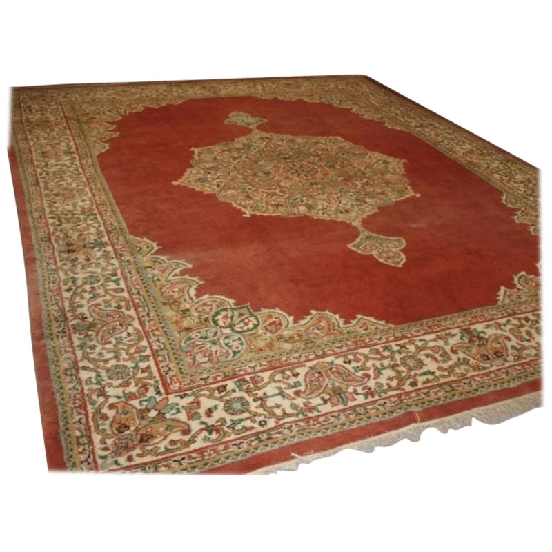 Alter türkischer Isparta-Teppich mit traditionellem Medaillonmuster