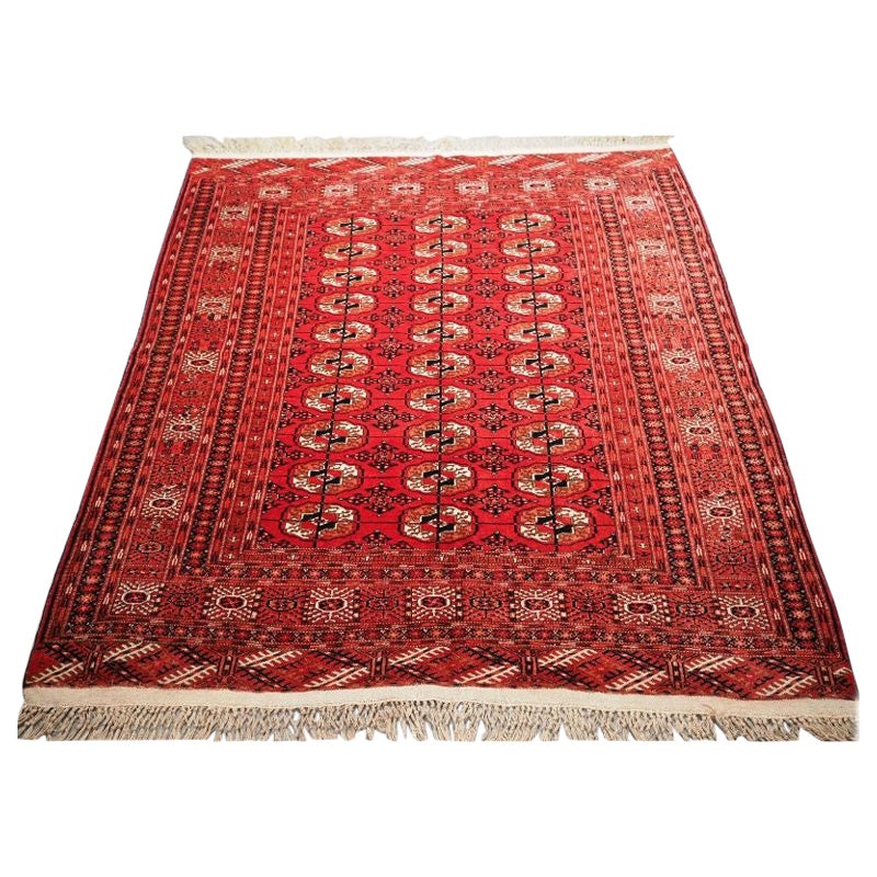 Antiker Tekke Turkmenischer Teppich in traditionellem Design