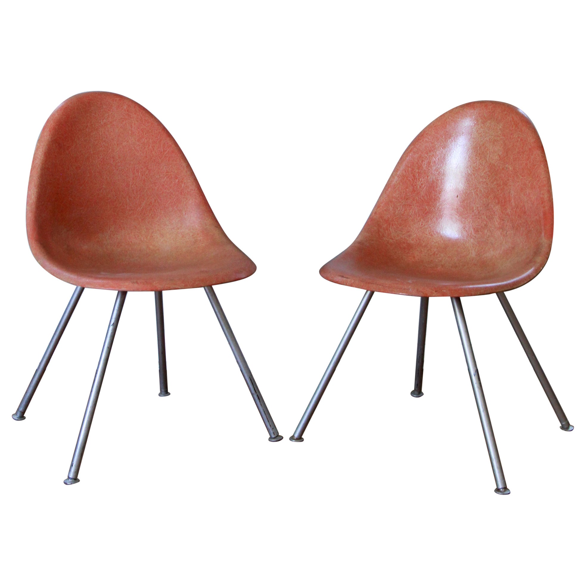 Pair of Vintage Mid Century Fiberglass Shell Chairs For Sale