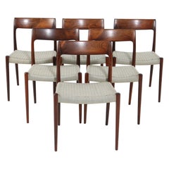 Ensemble de 12 chaises de salle à manger Niels Otto Moller de 1958 avec cordon de laine gris d'origine