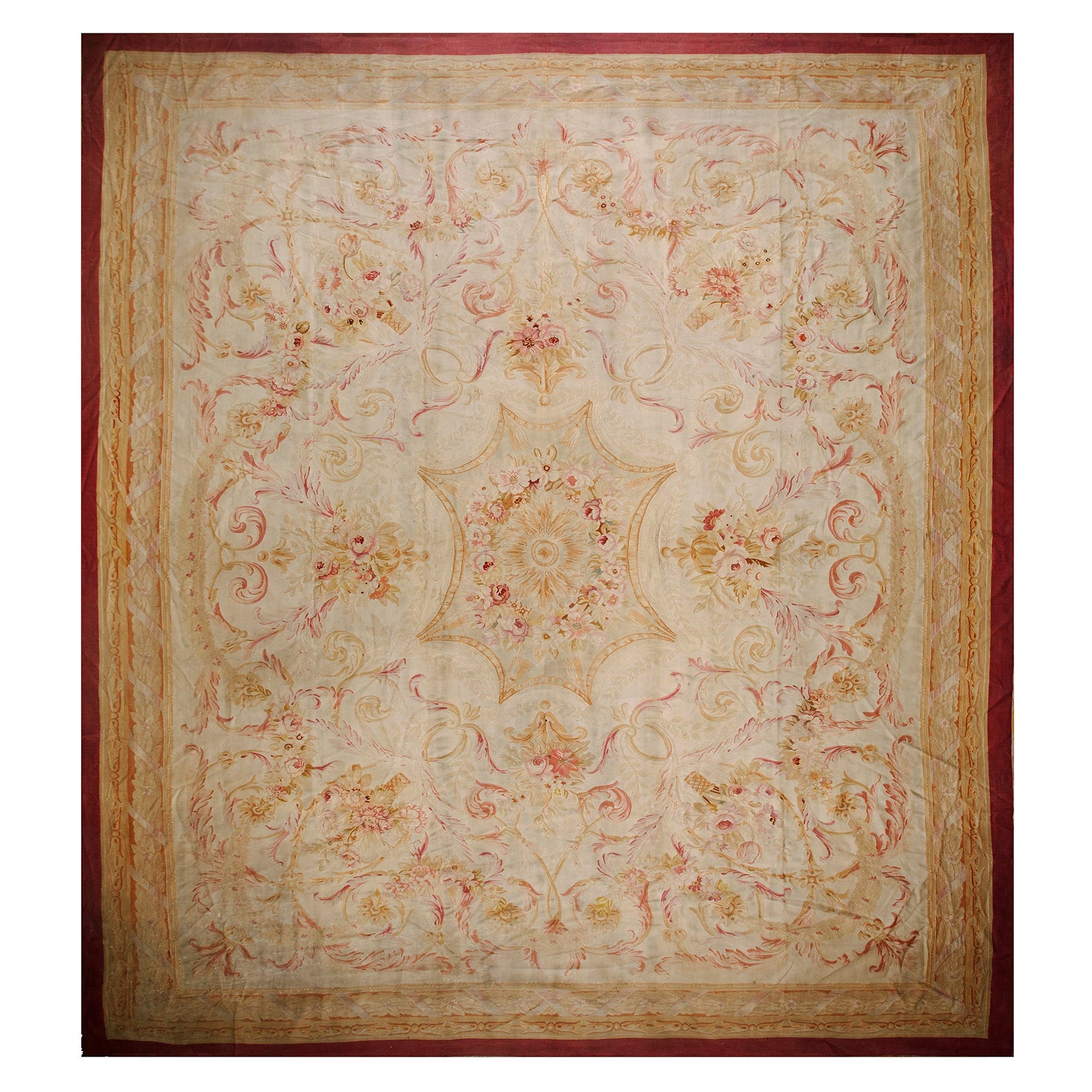 19th Century French Aubusson Carpet ( 13'6" x 14'9" - 421 x 450 cm ) For Sale