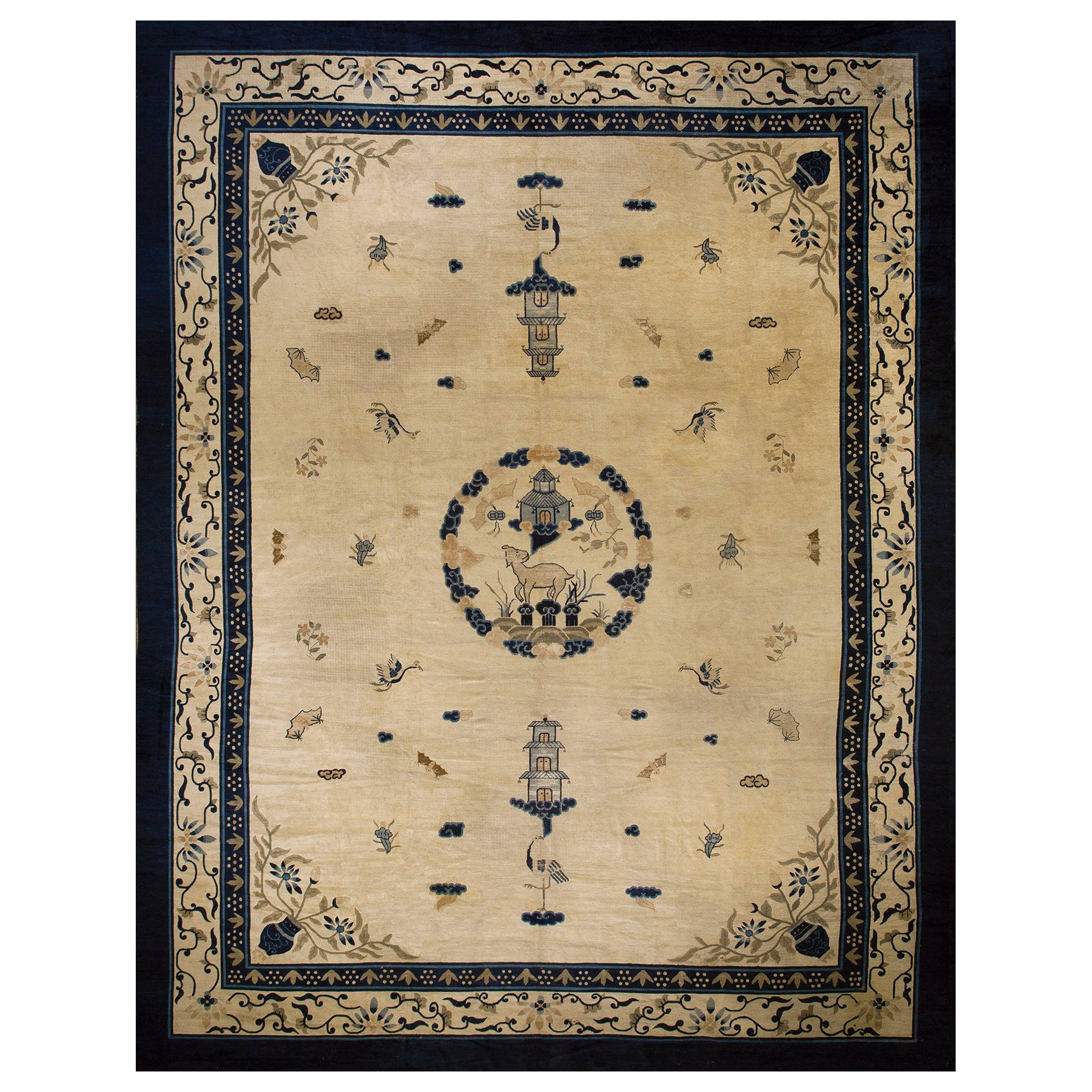 Early 20th Century Chinese Peking Carpet ( 13'10'' x 17'4'' - 422 x 528 ) For Sale