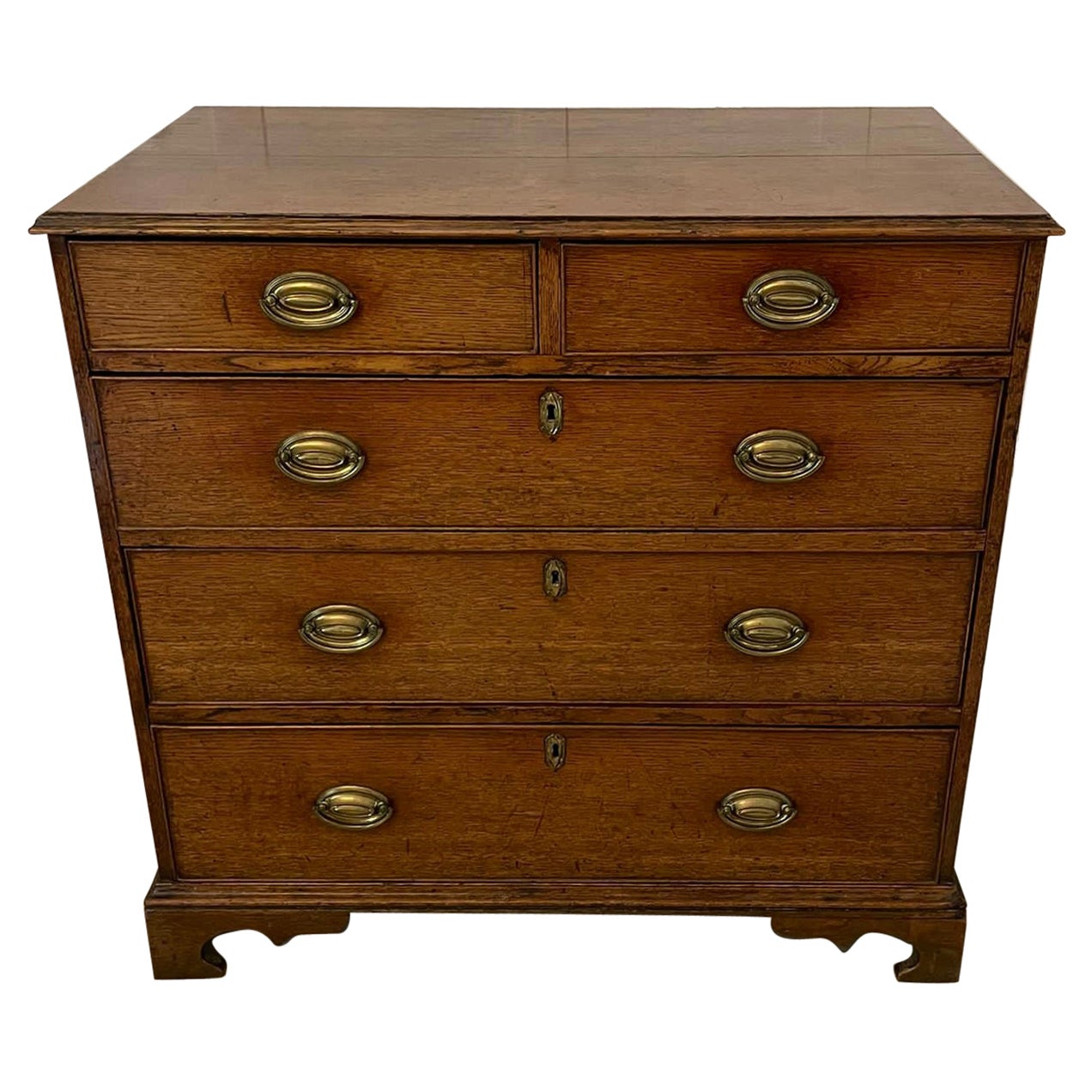 Antique George III Quality Oak Chest of Drawers For Sale