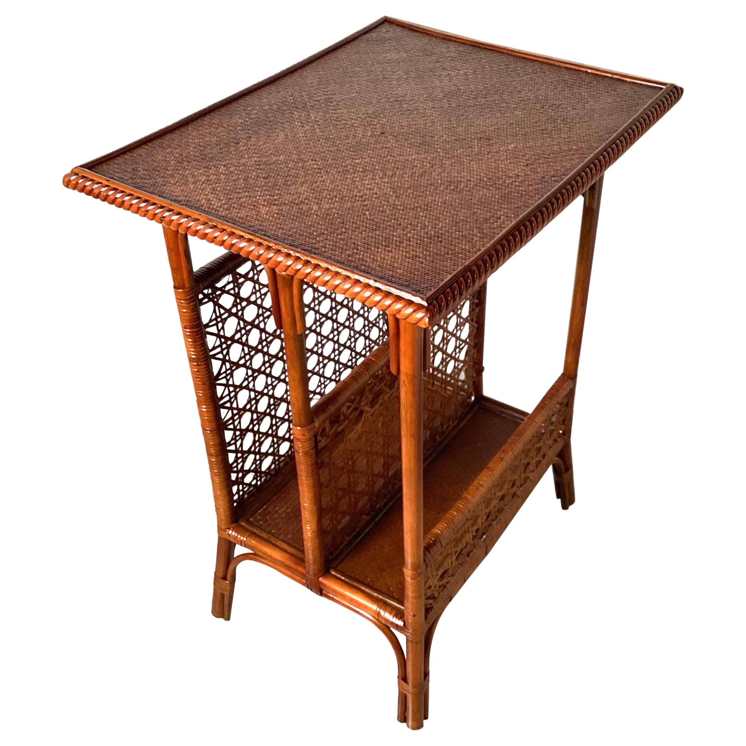 Table en bambou du début du XXe siècle