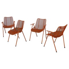 Ensemble de 4 chaises d'extérieur Sculptura de Woodard de style mi-siècle moderne