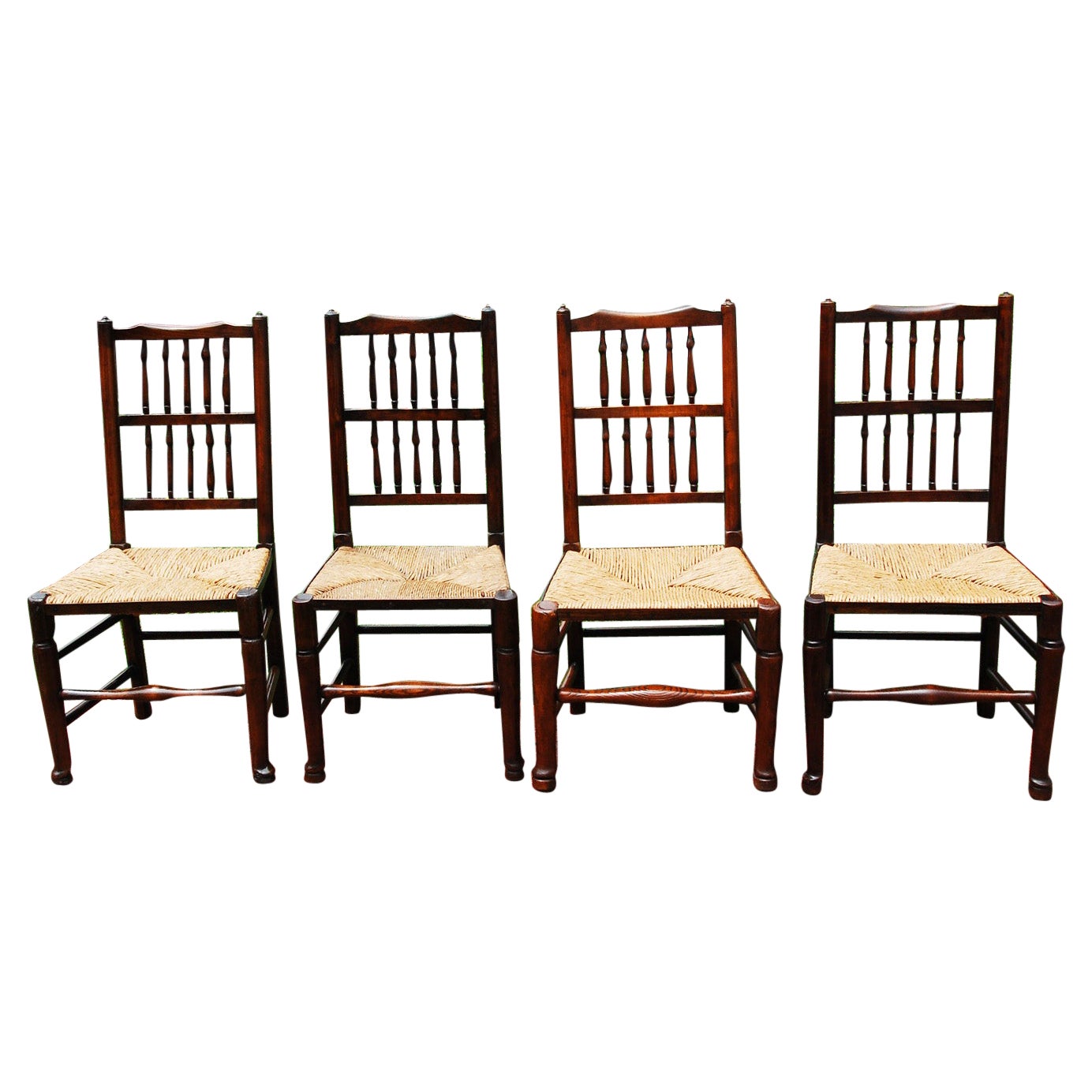 English Early 19th Century Assembled Set of Four Lancashire Spindleback Chairs