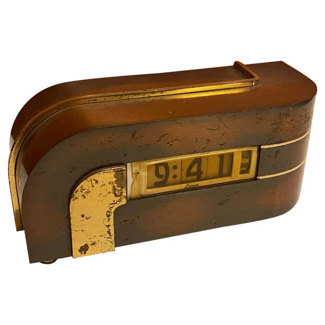 Iconic streamline Lawson Zephyr clock at 1stDibs | streamline clock ...