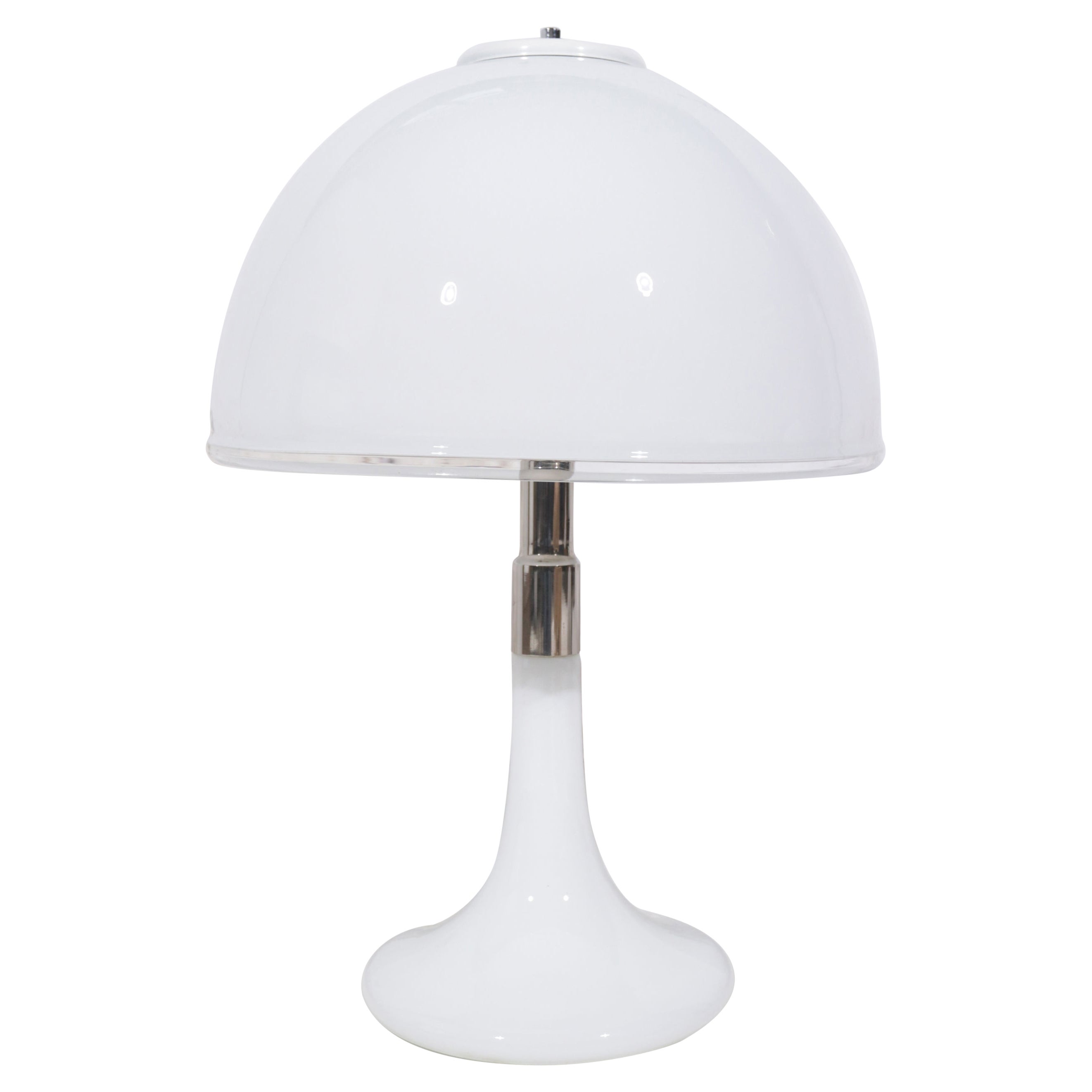 Mid Century Italian Opaline White Murano Table Lamp For Sale