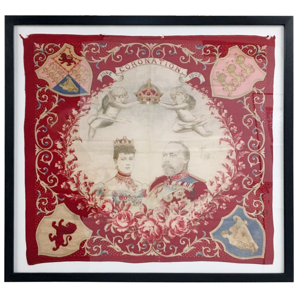 Drapeau rouge encadré du roi Édouard VII, juin 1902 en vente
