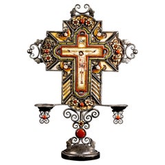 Ceramic and Metal Crucifix with Cerámic