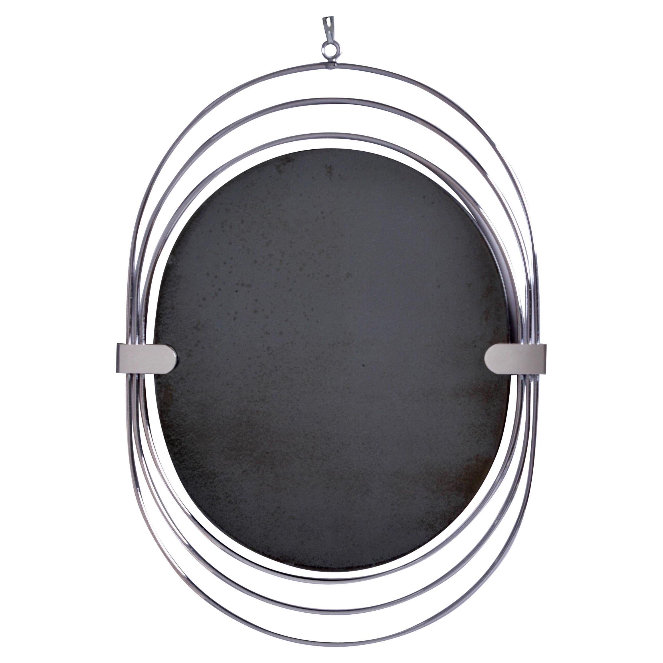 Miroir ovale mi-siècle avec cadre à trois anneaux chromés