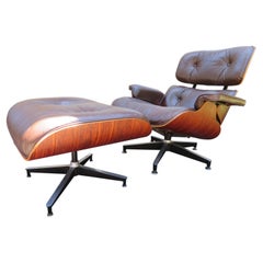 Nicely Grained Eames Herman Miller Rosewood 670 671 Lounge Chair Ottoman Brown