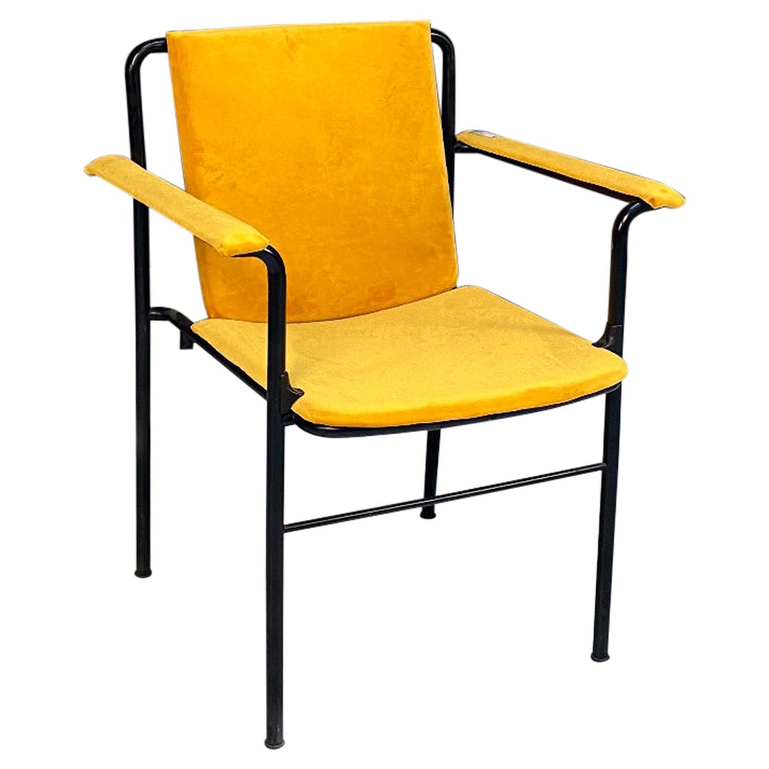 Italian modern steel and fabric Movie chair Mario Marenco, Poltrona Frau, 1970s