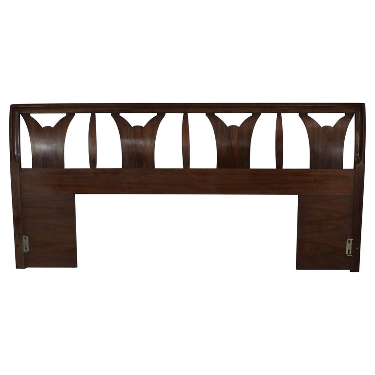 Mid-Century Modern Walnut Sculpted King Size Bed / Headboard For Sale