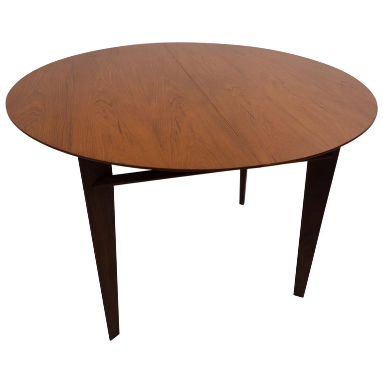 Mid-Century Modern Extending Dining Table by Vittorio Dassi, Teak, Italy, 1950s For Sale