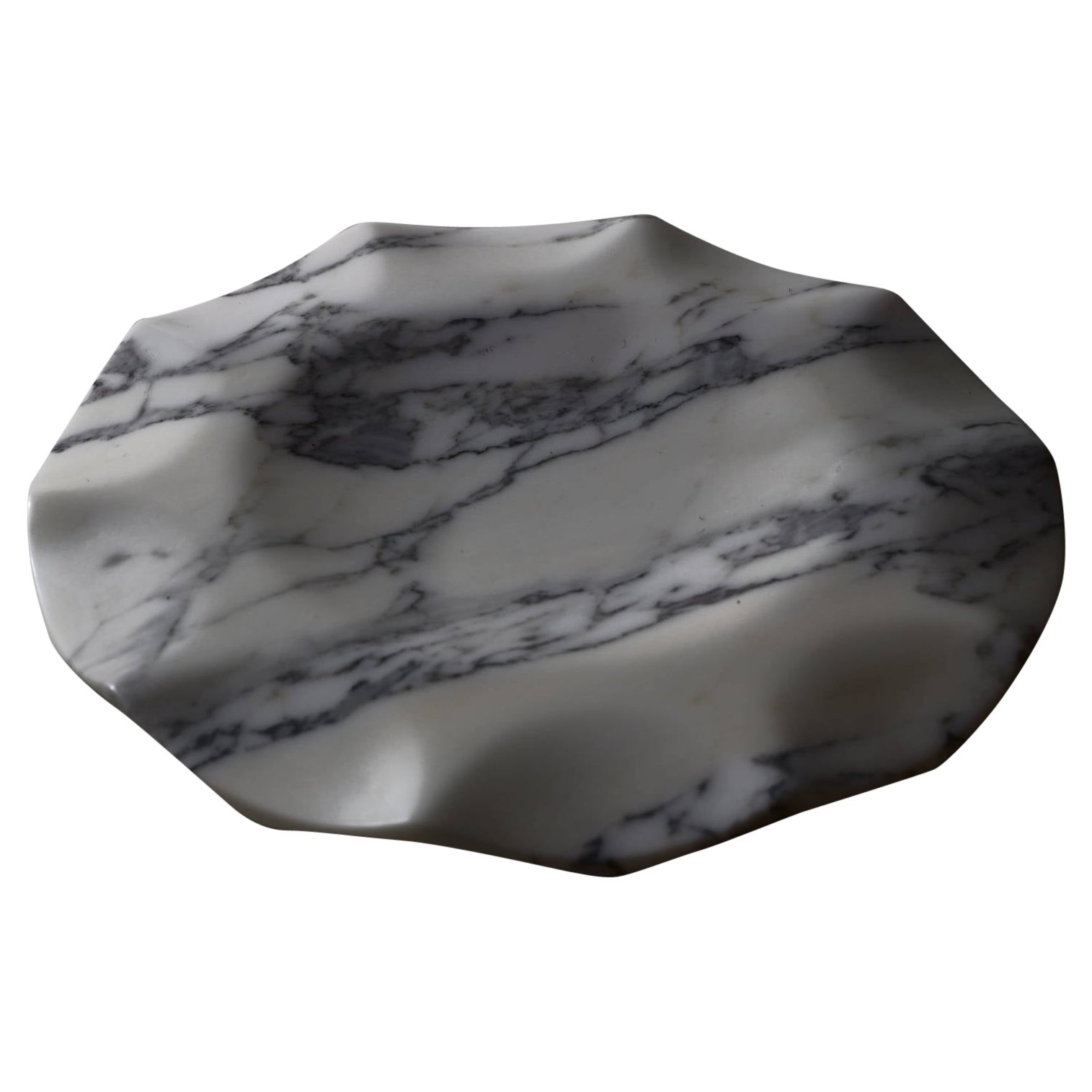 Centre de table en marbre Marmo Fluido de Arabescato, Plateau par DFdesignlab  en vente