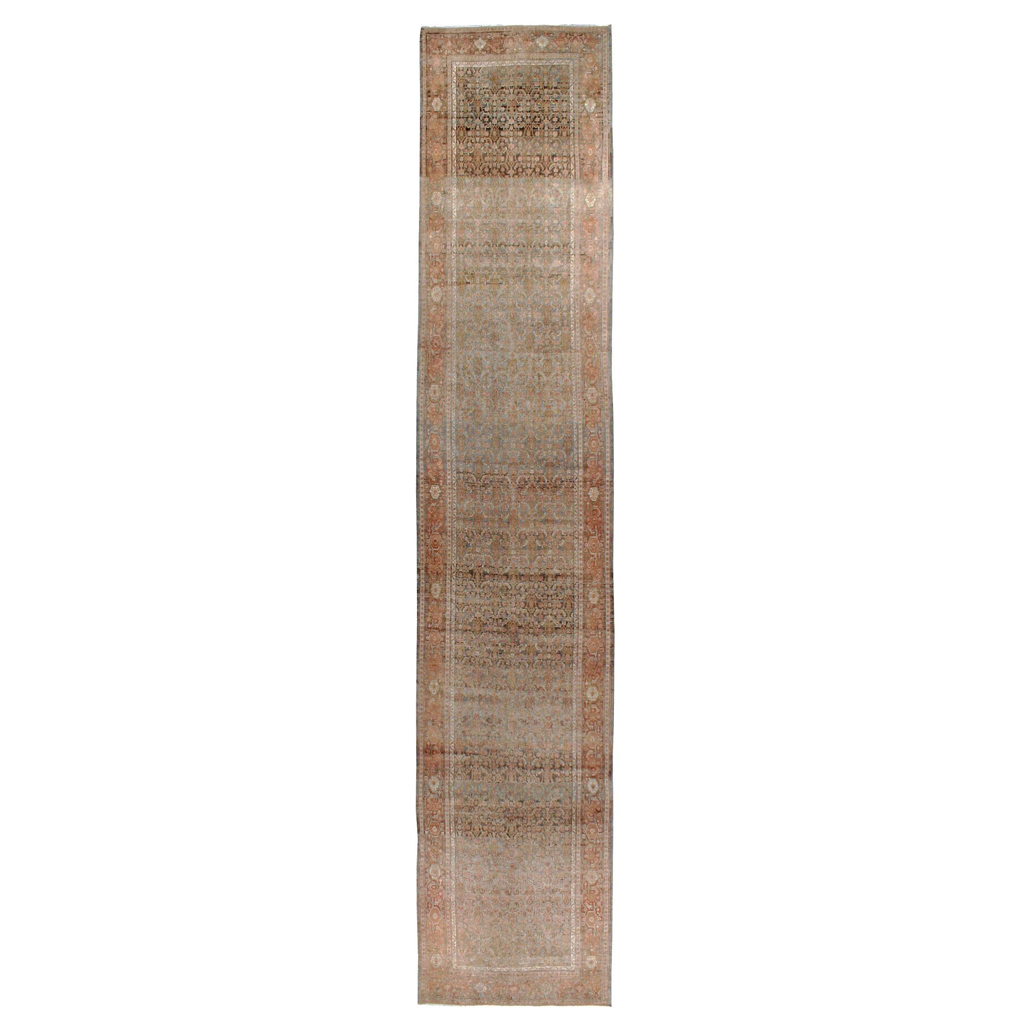 Long tapis de couloir persan Senneh Malayer du début du 20e siècle, fabriqué à la main