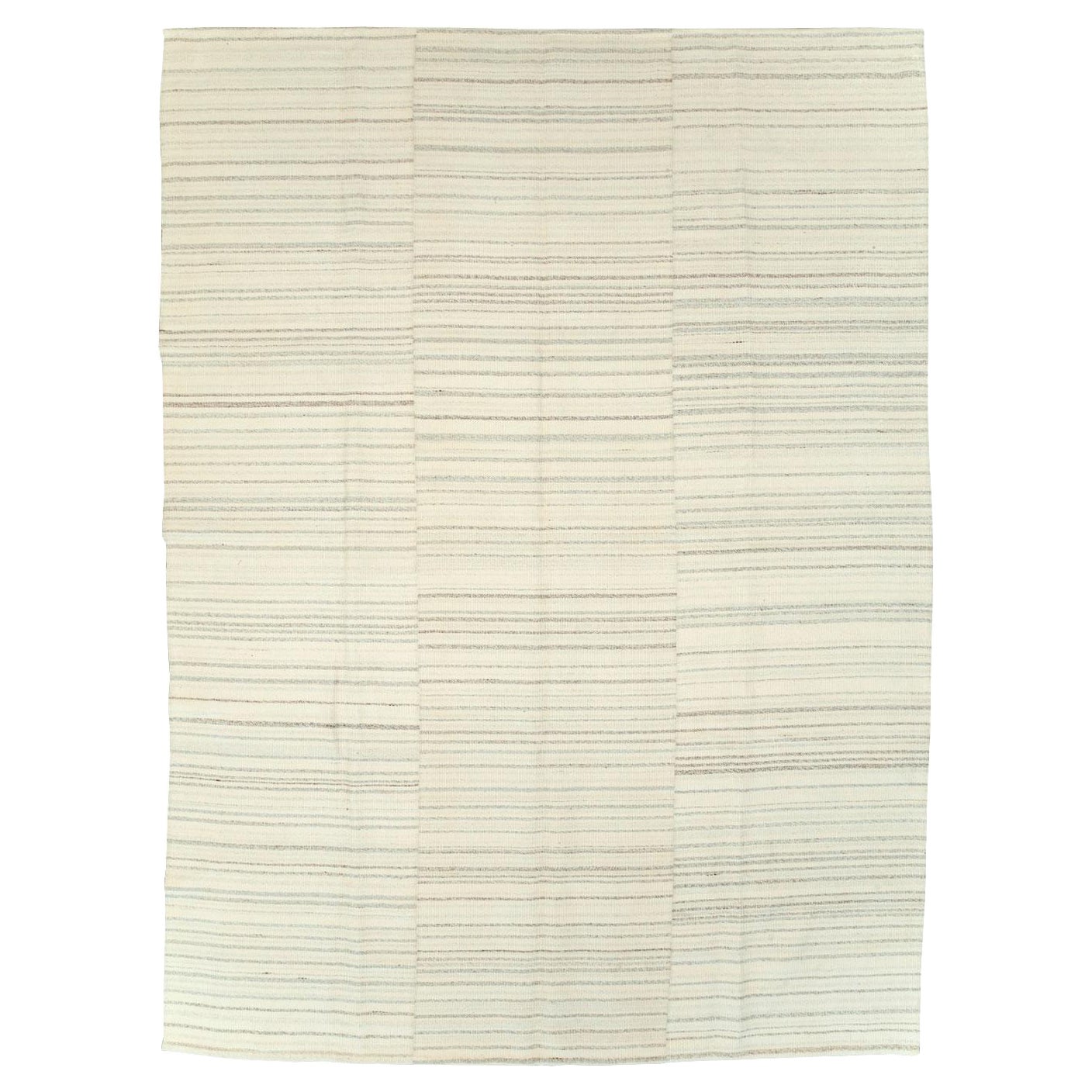 Contemporary Turkish Flatweave Kilim Room Size Carpet In Beige For Sale
