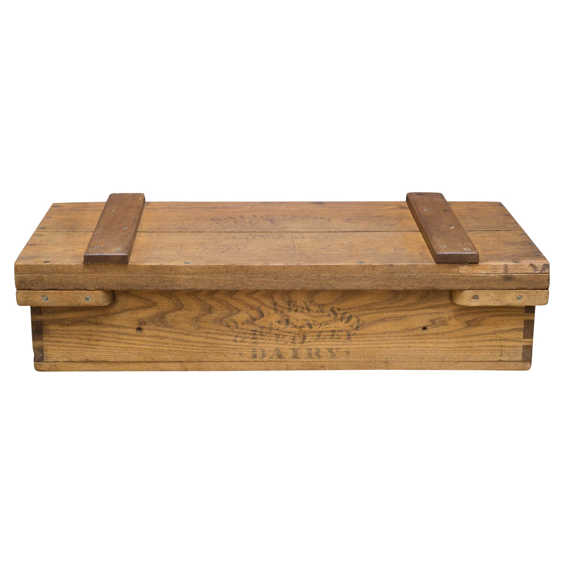 Early 20th C. Farmers Market Trunk C.1940 For Sale
