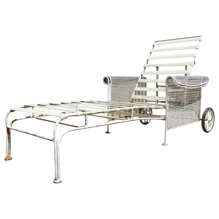 Reclining Outdoor Lounge Chair For Sale at 1stDibs reclining lawn