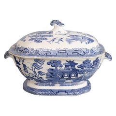 19th Century English Blue Willow Lidded Soup Tureen