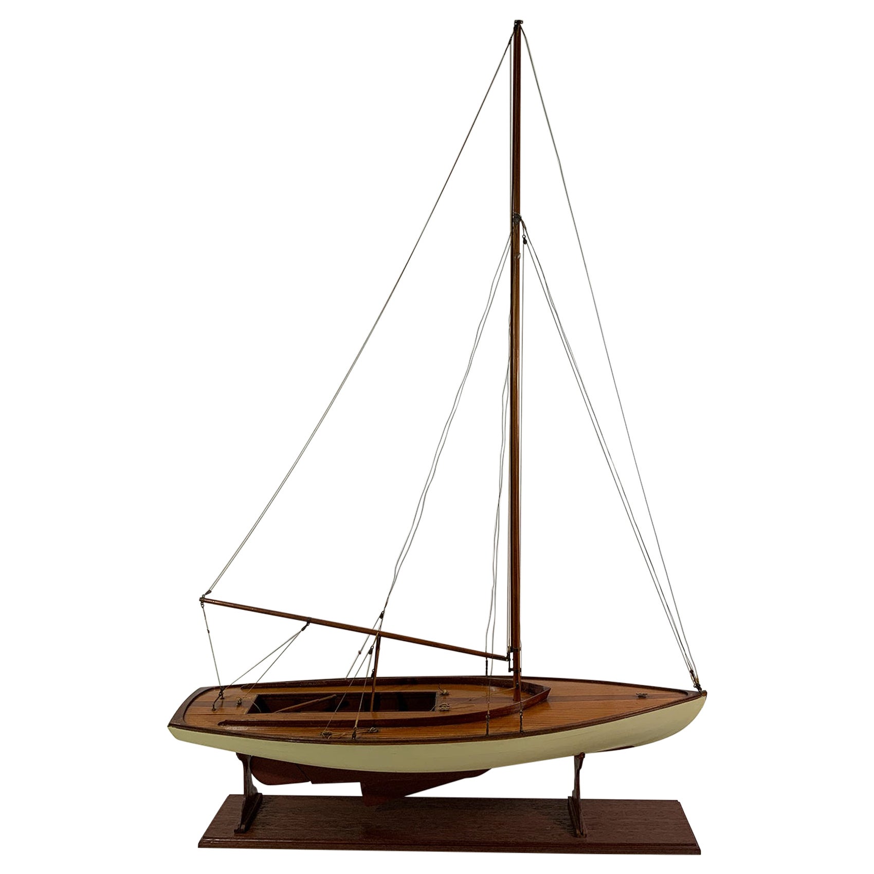 Scale Model of a Herreshoff Yacht