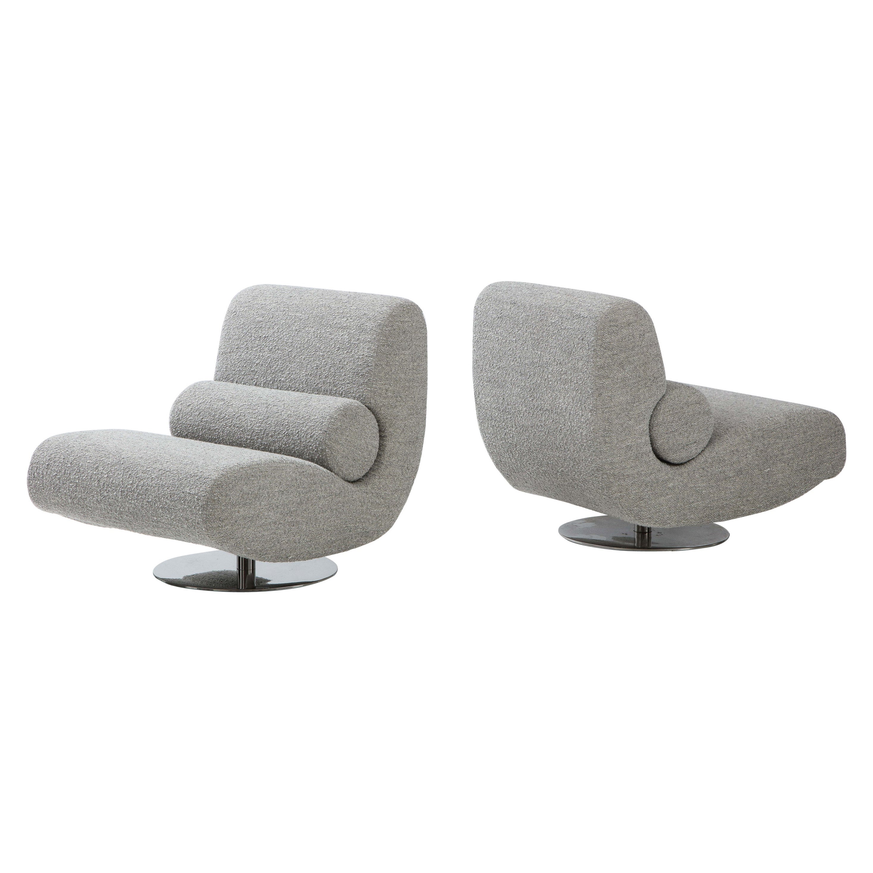 Pair of Swivel Sculptural Lounge Chairs in Grey Bouclé with Chrome Base, Italy For Sale