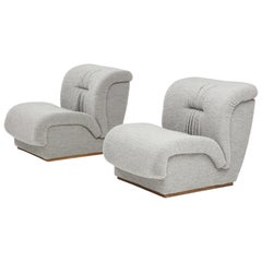 Pair of Slipper Lounge Chairs in Grey Boucle by Doimo Salotti, Italy, circa 1970