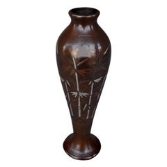 Old Bronze Soliflore-Vase Japan, XIX. Jahrhundert