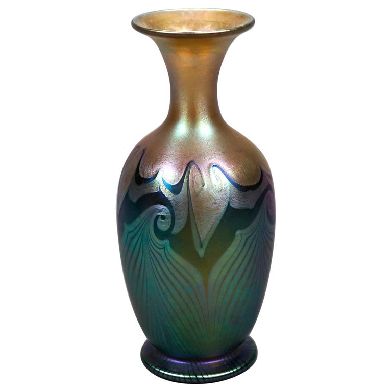 Antique Quezal Pulled Feather Art Glass Vase Signed B364, c1920 at