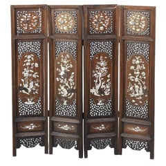 Antique Chinese Screen in Wood and Inlay, Early 20th Century