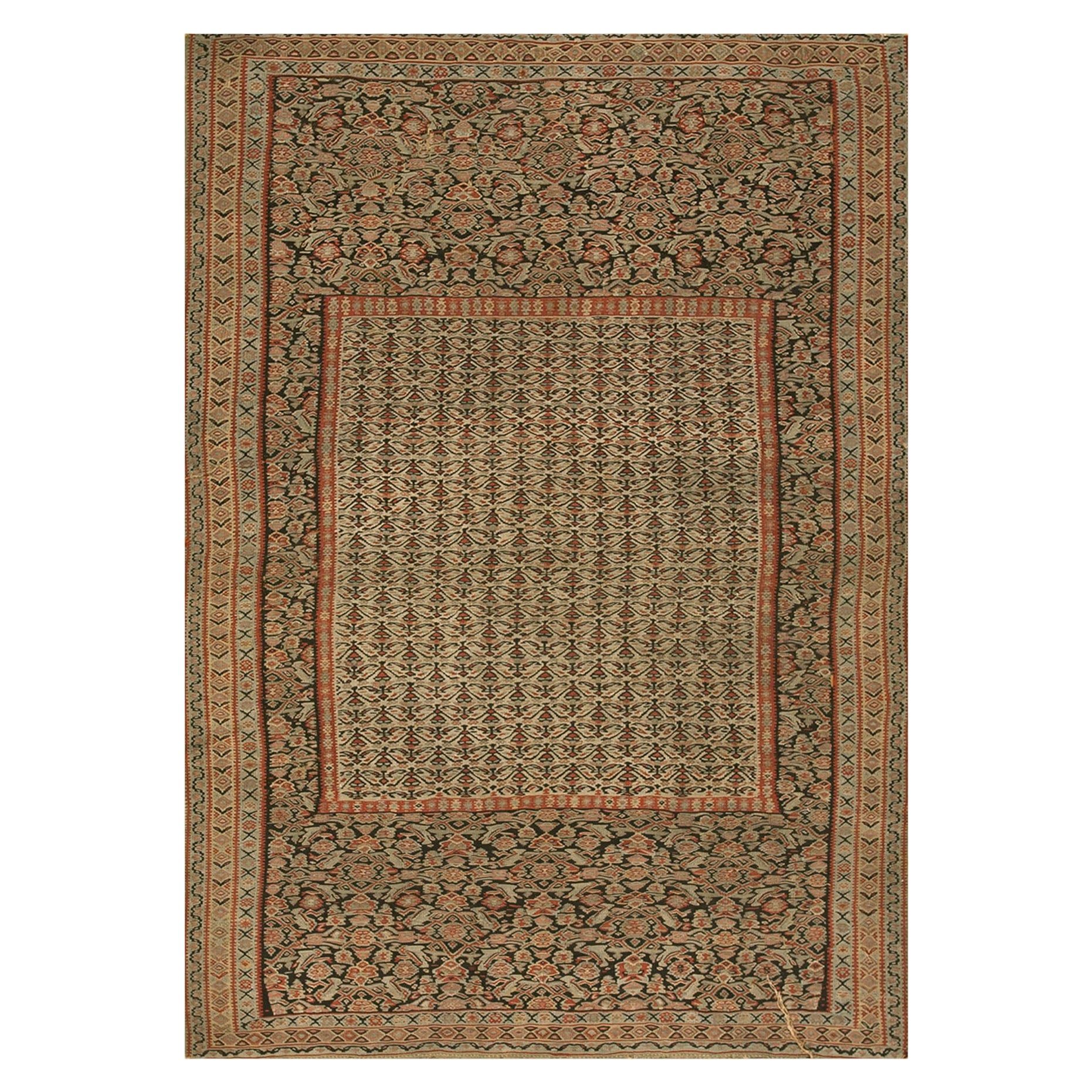 19th Century Persian Senneh Kilim ( 4' 3'' x 6' 3'' - 130 x 190 cm ) For Sale