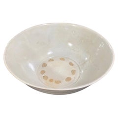 Ciotola da tè Chawan in ceramica smaltata bianca della dinastia coreana Joseon