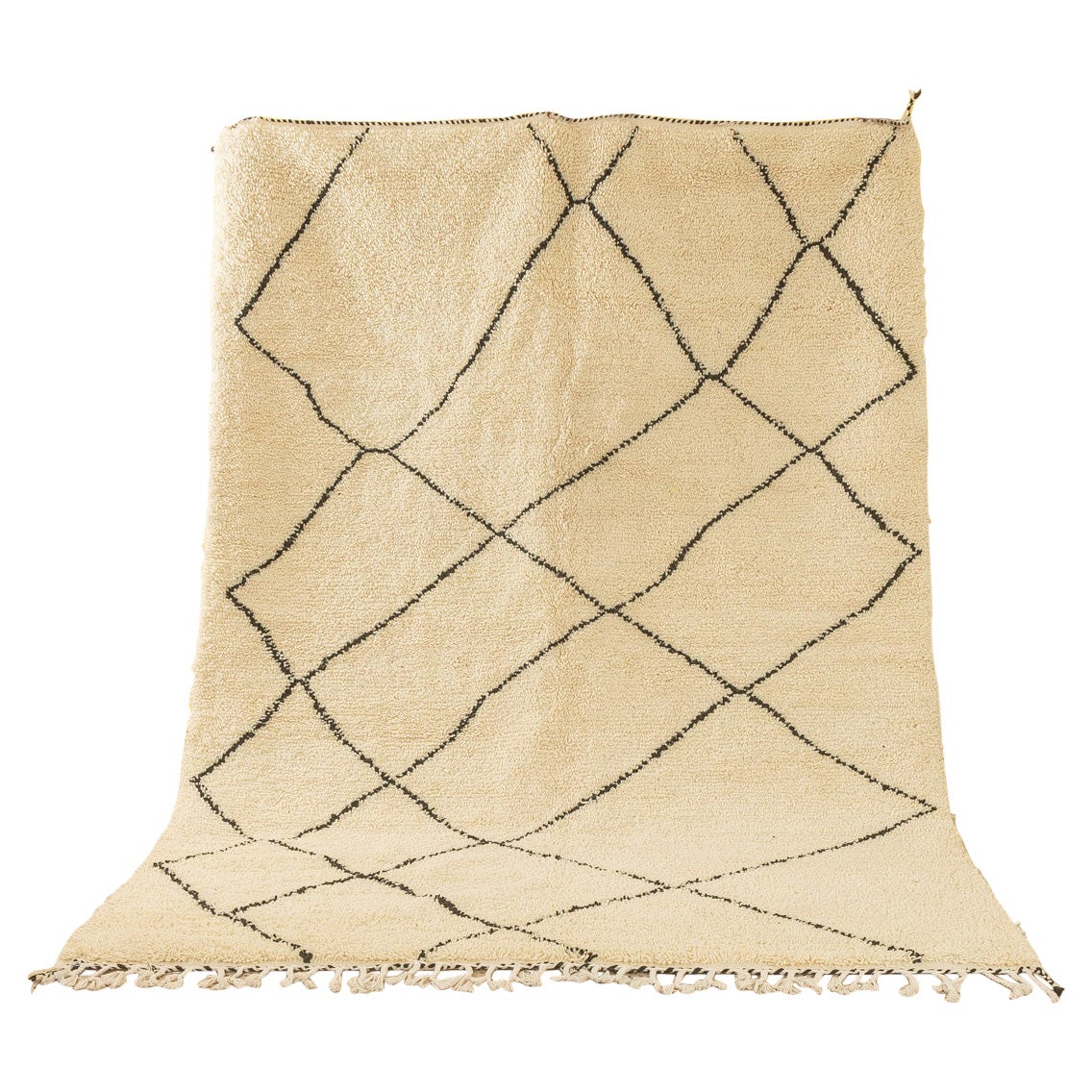 Traditioneller zeitgenössischer Beni Ourain-Berberteppich aus Wolle mit asymmetrischem Muster im Angebot