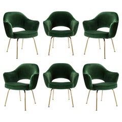 Retro Saarinen Executive Arm Chairs in Emerald Velvet, Gold Edition, Set of 6