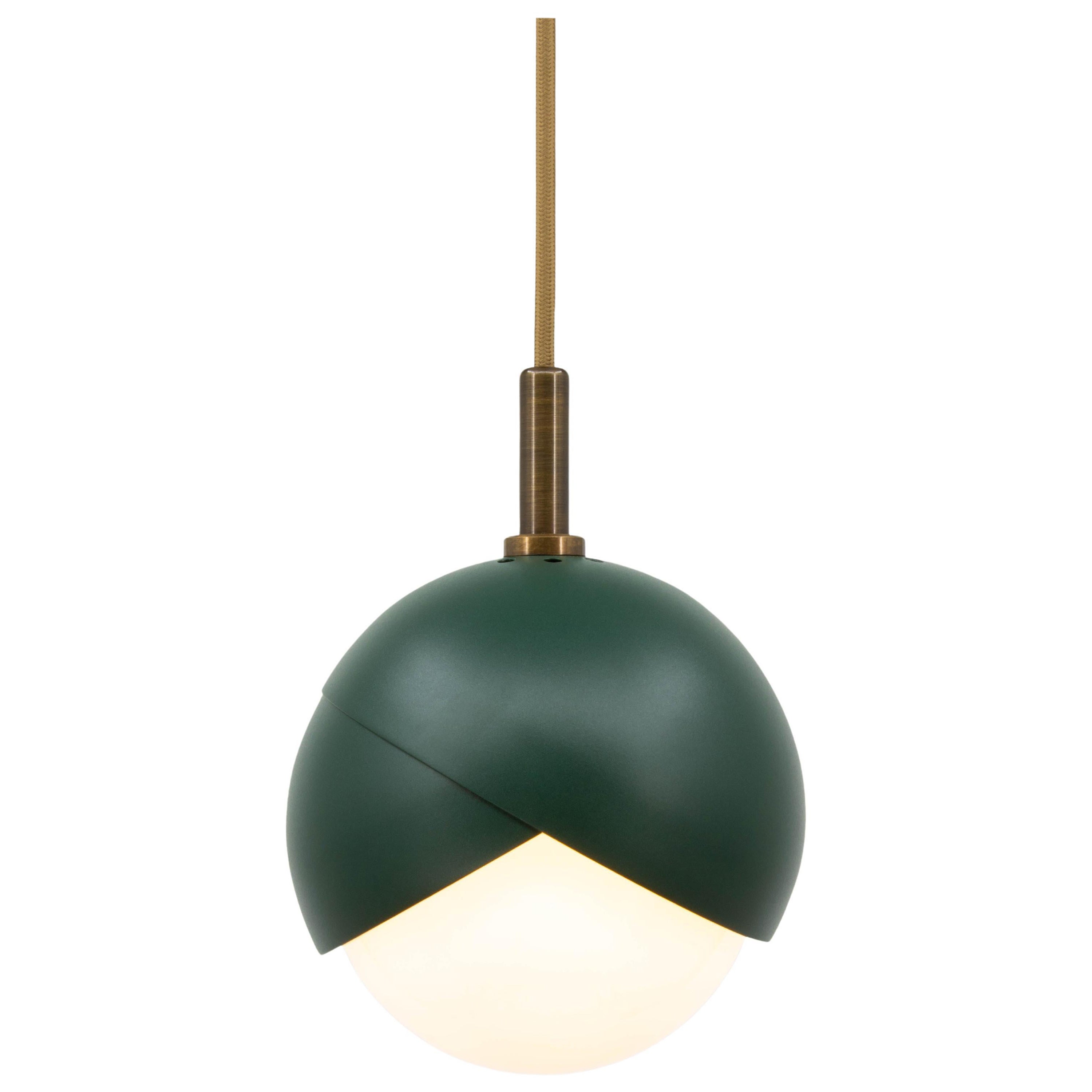 Lampe à suspension Benedict en manteau en poudre verte, patine marron, 22,86 cm de diamètre 